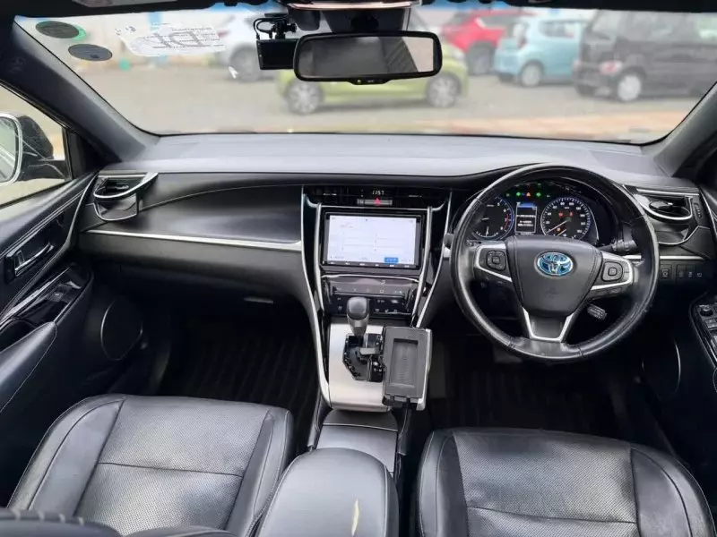 TOYOTA Harrier   - 2019