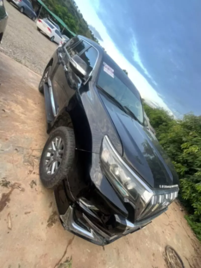 TOYOTA Land Cruiser   - 2015
