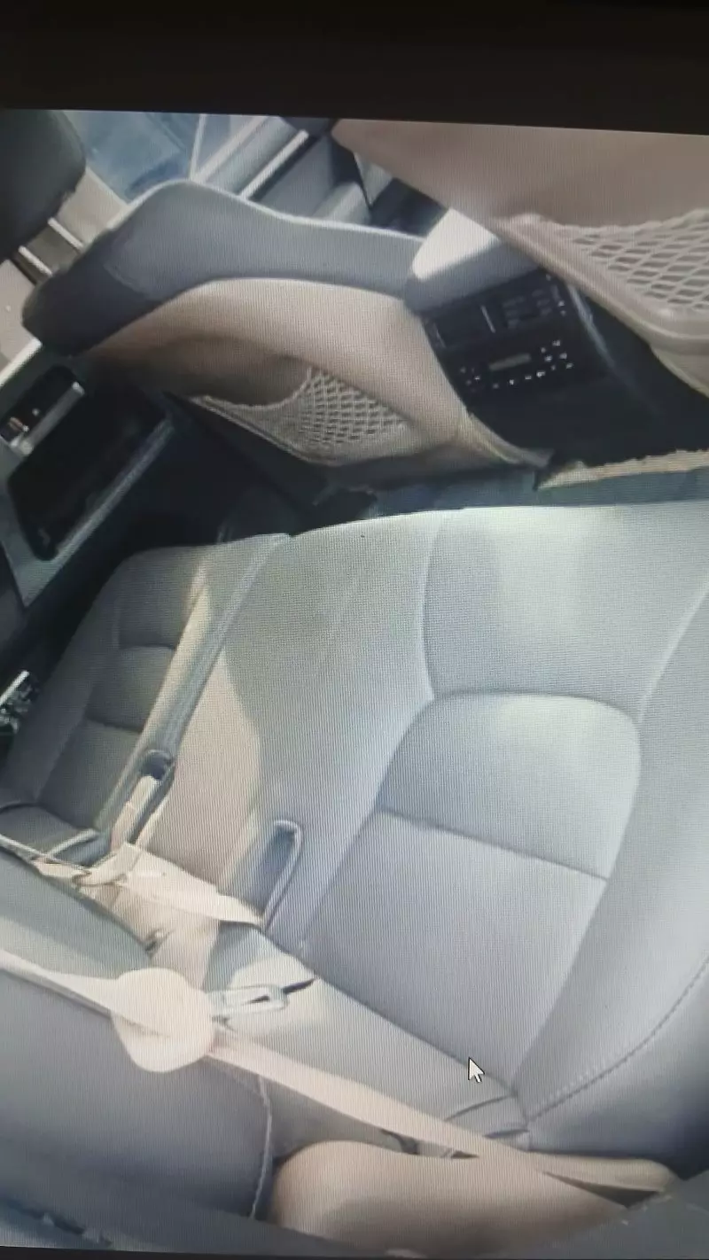 Toyota Land Cruiser V8   - 2012