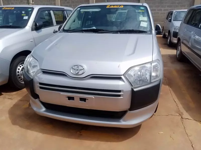 Toyota Probox    - 2016