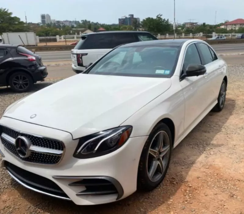 Mercedes-Benz E-Class - 2019