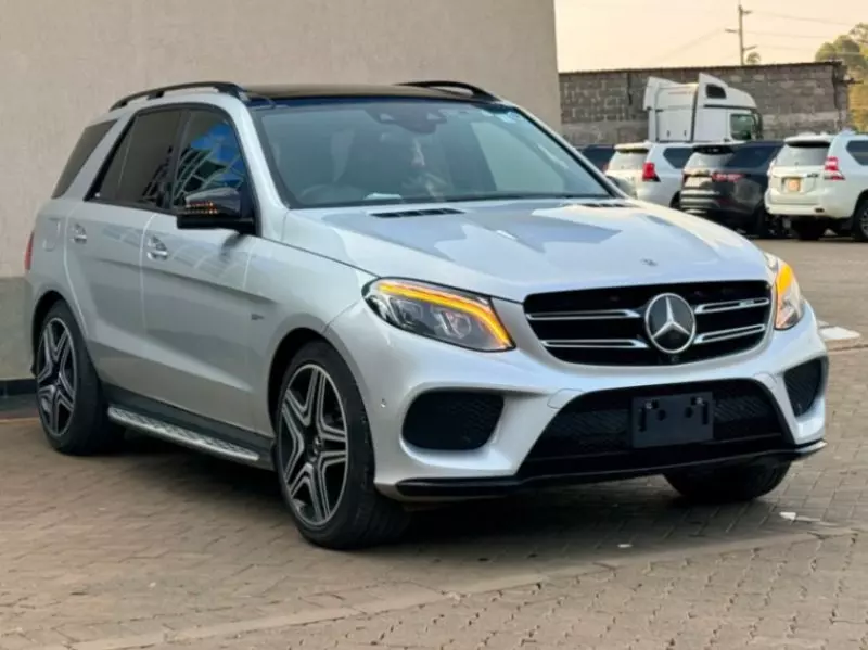 Mercedes-Benz GLE 43 AMG   - 2017