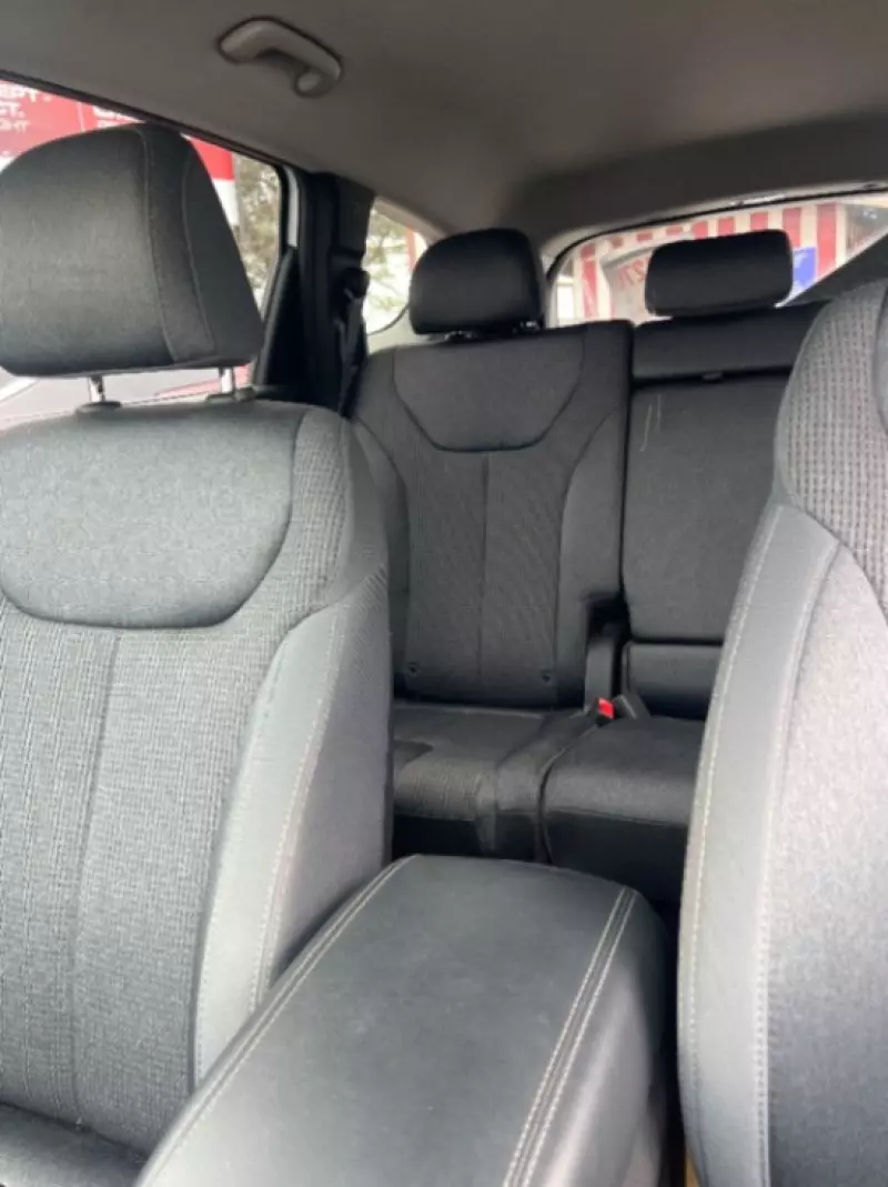 Hyundai Santa Fe   - 2019