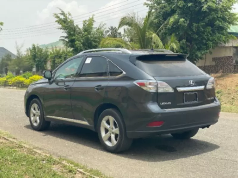 Lexus RX   - 2010