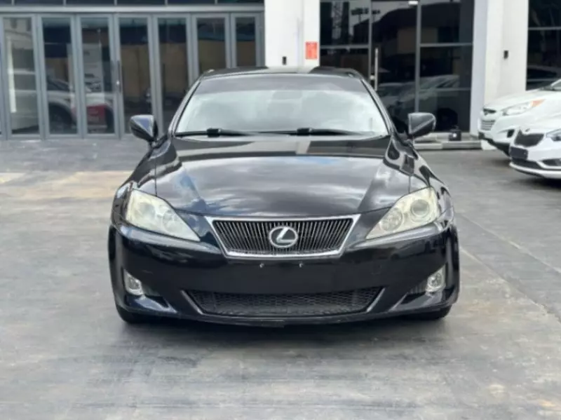 Lexus IS   - 2008