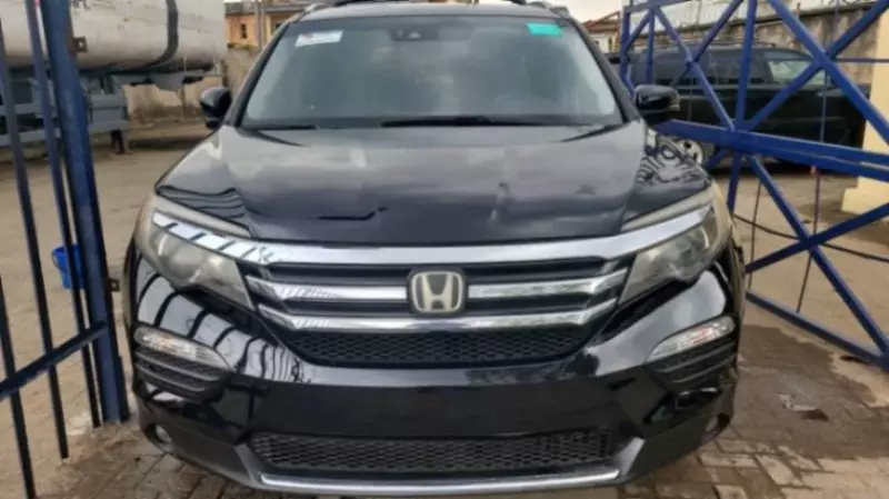 Honda Pilot - 2016
