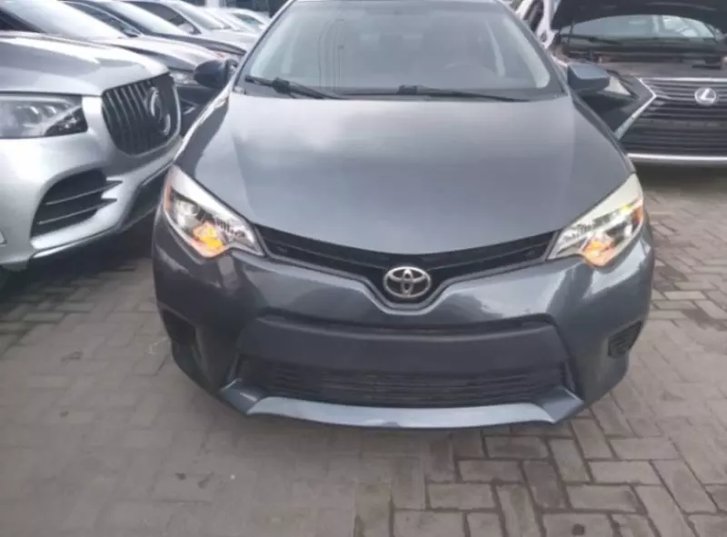 Toyota Corolla   - 2013