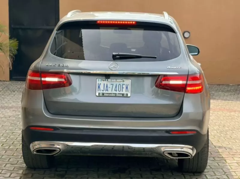 Mercedes-Benz GLC 300   - 2019