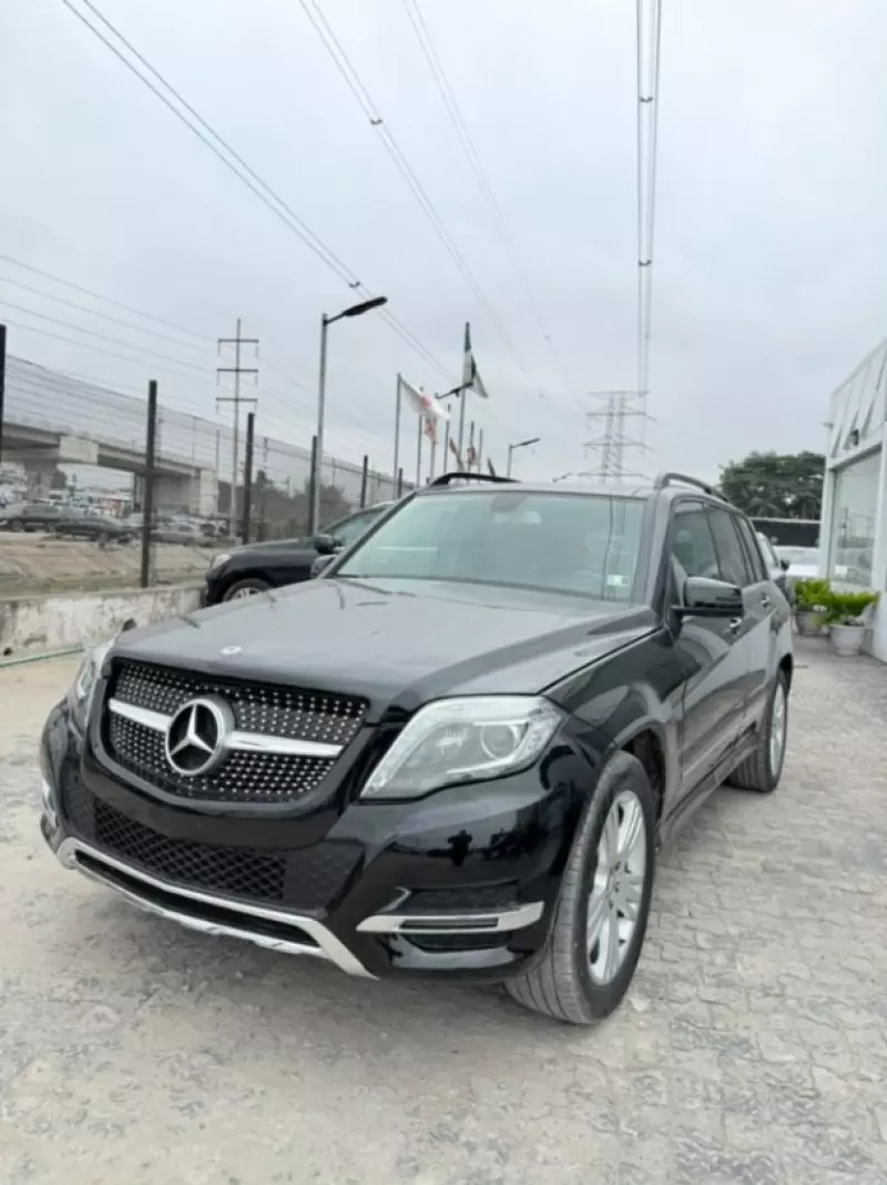 Mercedes-Benz GLK 350   - 2013
