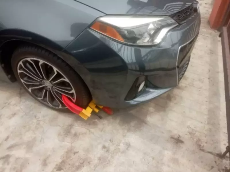 Toyota Corolla - 2015