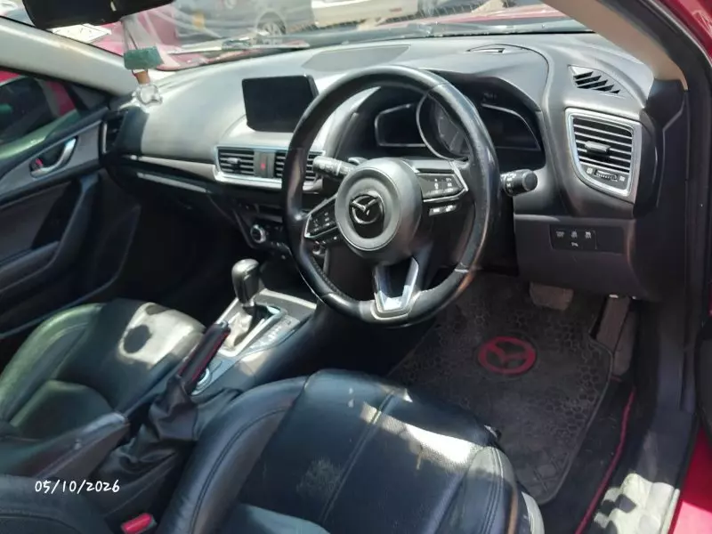 Mazda Axela    - 2016
