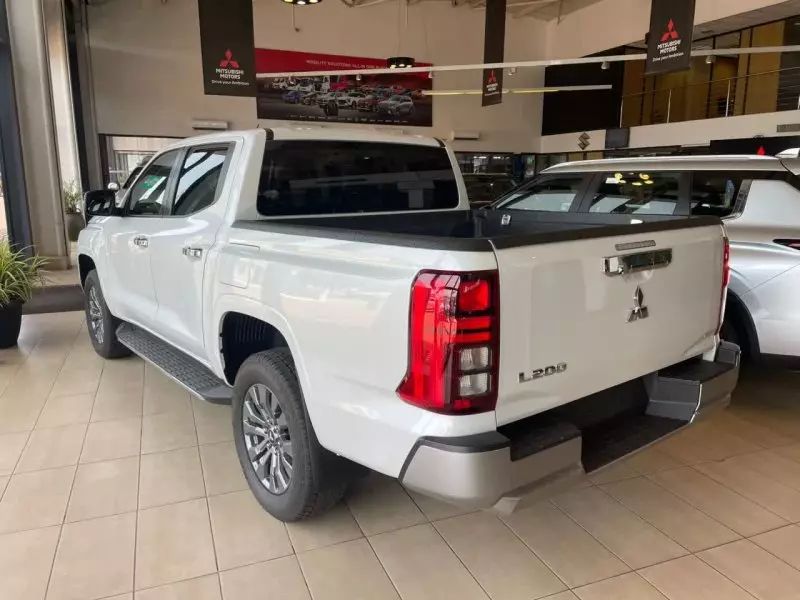 Mitsubishi L200 D/C Sportero A/T   - 2026