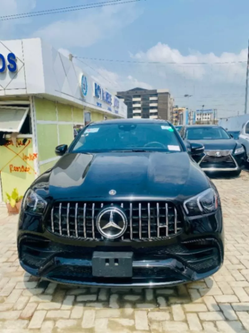 Mercedes-Benz GLE 63 AMG   - 2021