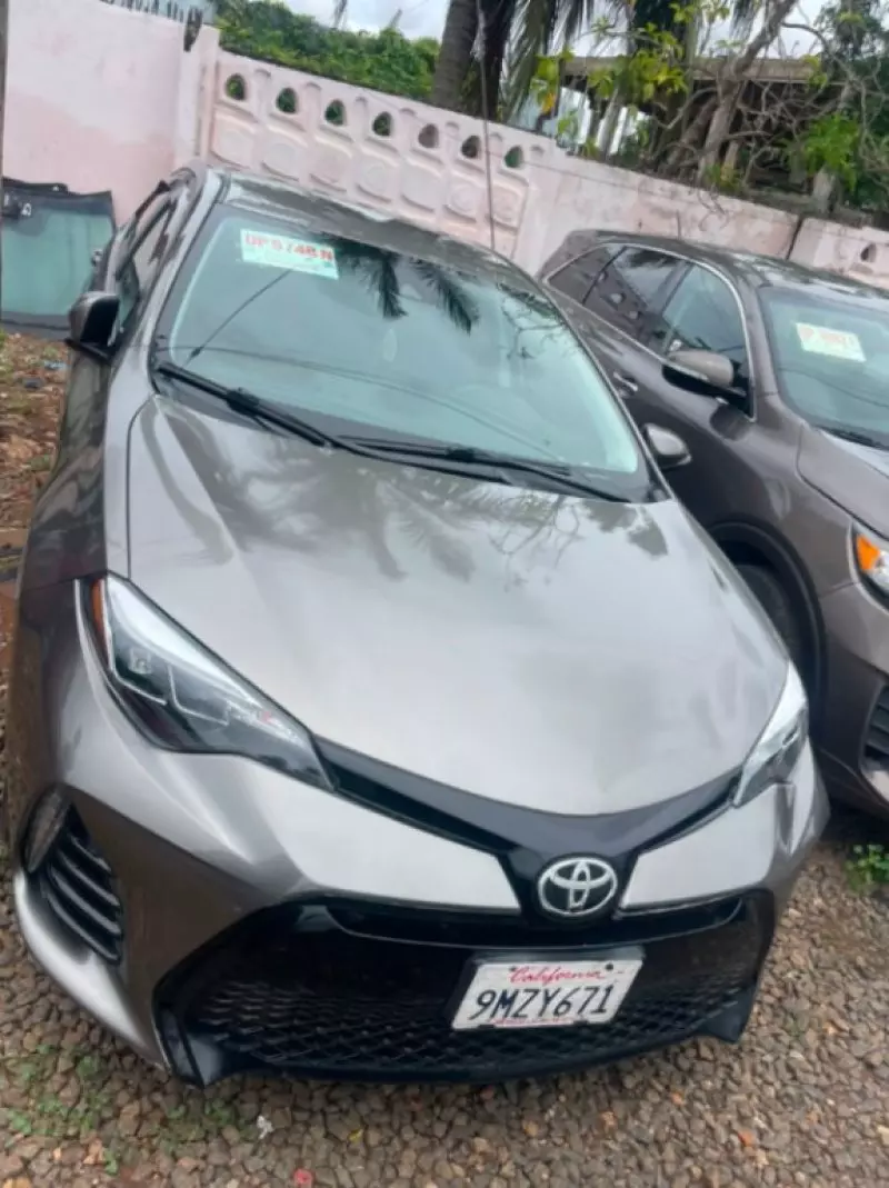 Toyota Corolla   - 2017