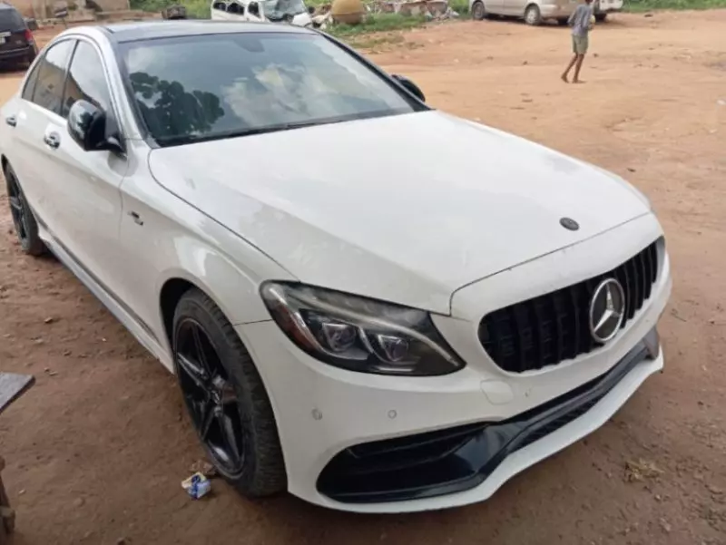 Mercedes-Benz C-Class   - 2016