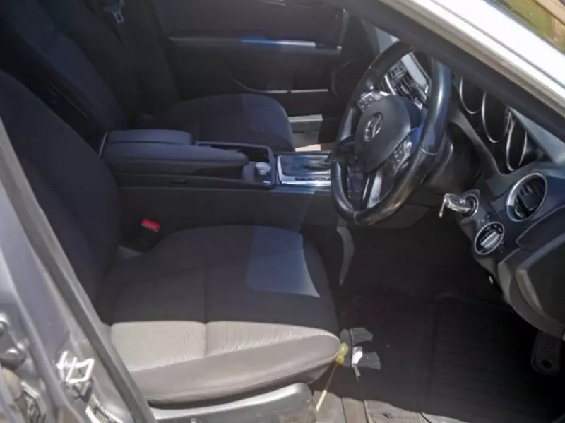 Mercedes-Benz C200   - 2011