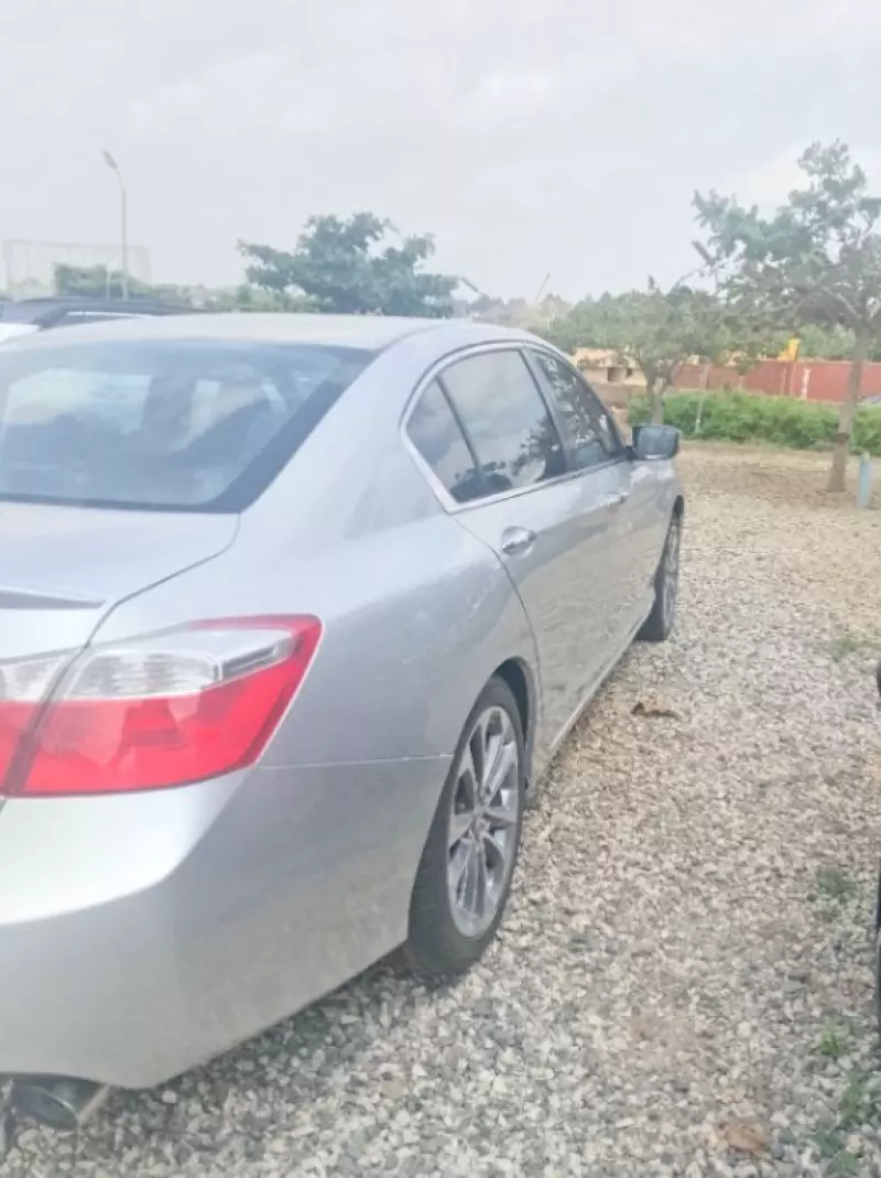 Honda Accord - 2014