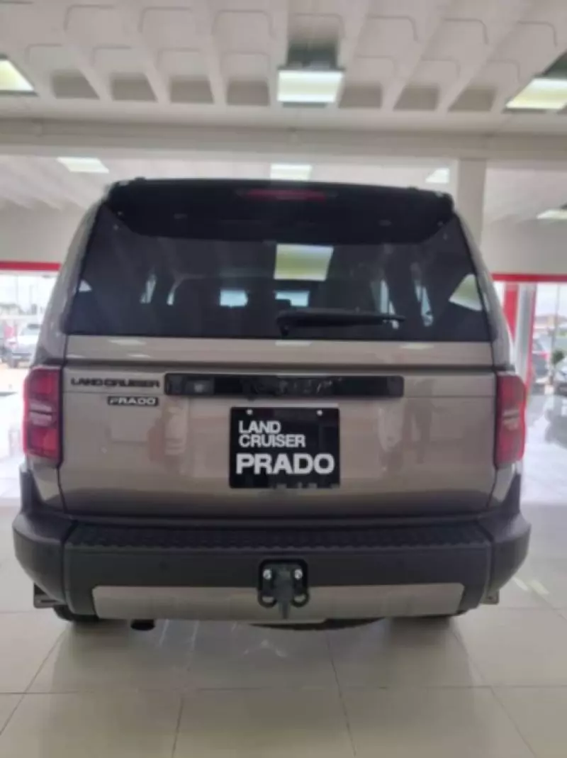 Toyota Land Cruiser   - 2025