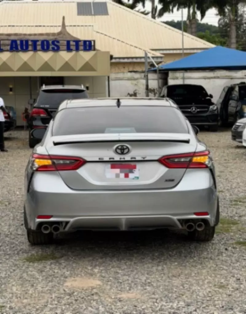 TOYOTA Camry   - 2022