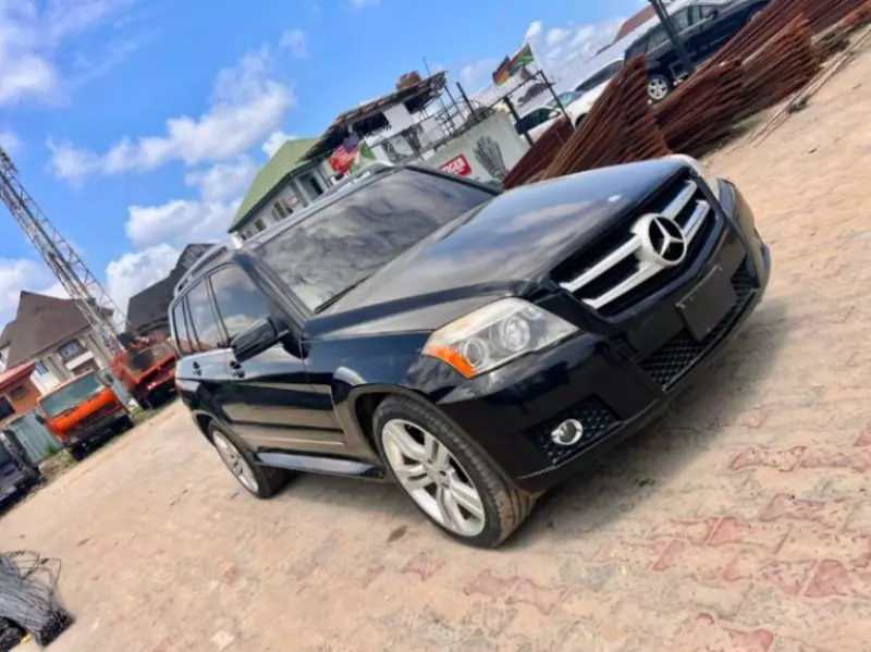 Mercedes-Benz GLK 350 - 2010