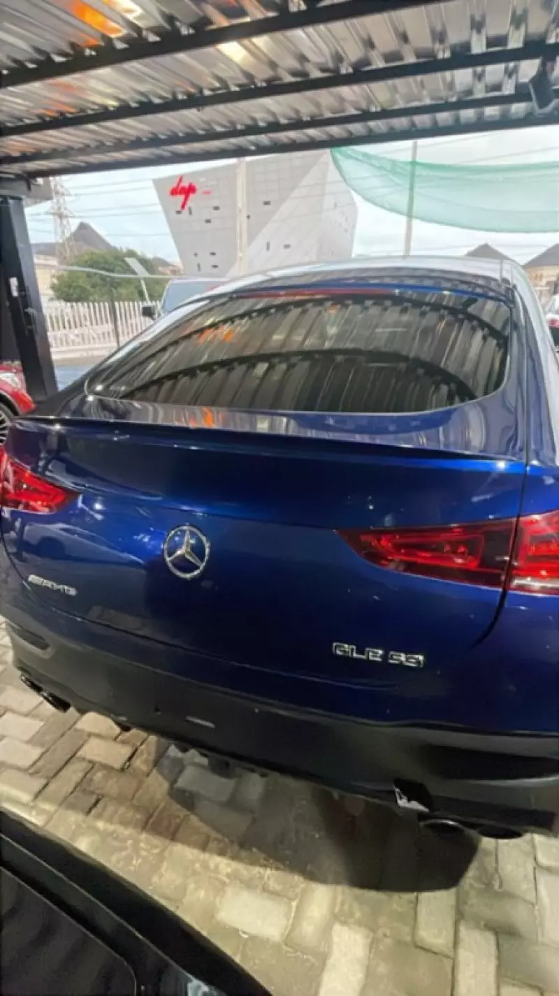 Mercedes-Benz GLE 53 AMG   - 2021