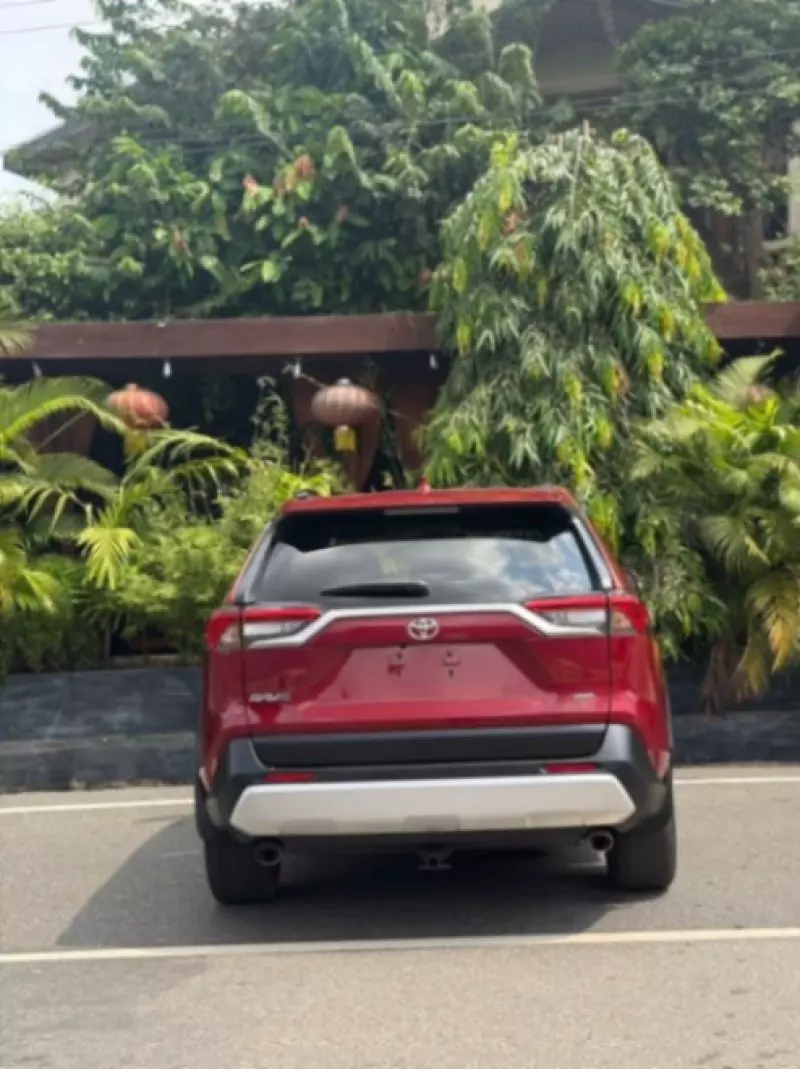 Toyota RAV 4   - 2022
