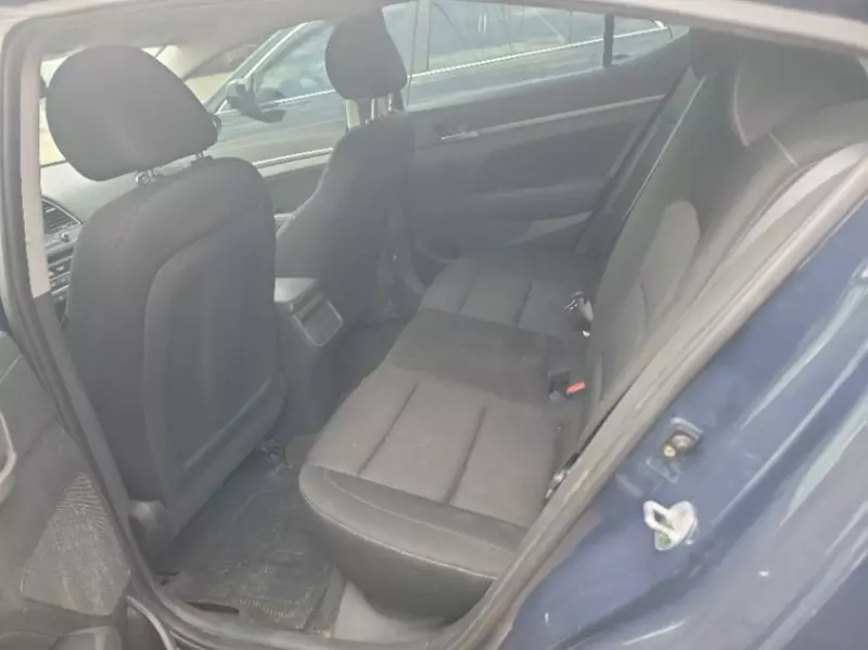 Hyundai Elantra   - 2017