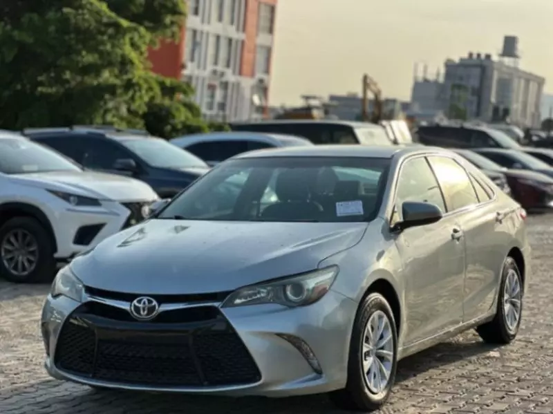 TOYOTA Camry   - 2017