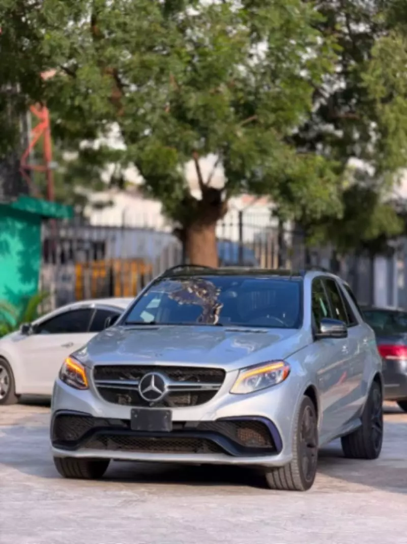 Mercedes-Benz Gle-class   - 2016