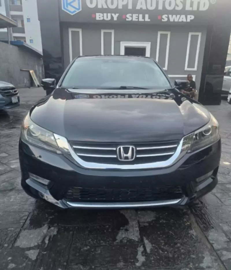 Honda Accord   - 2014