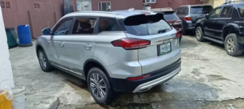 GEELY Azkarra   - 2022