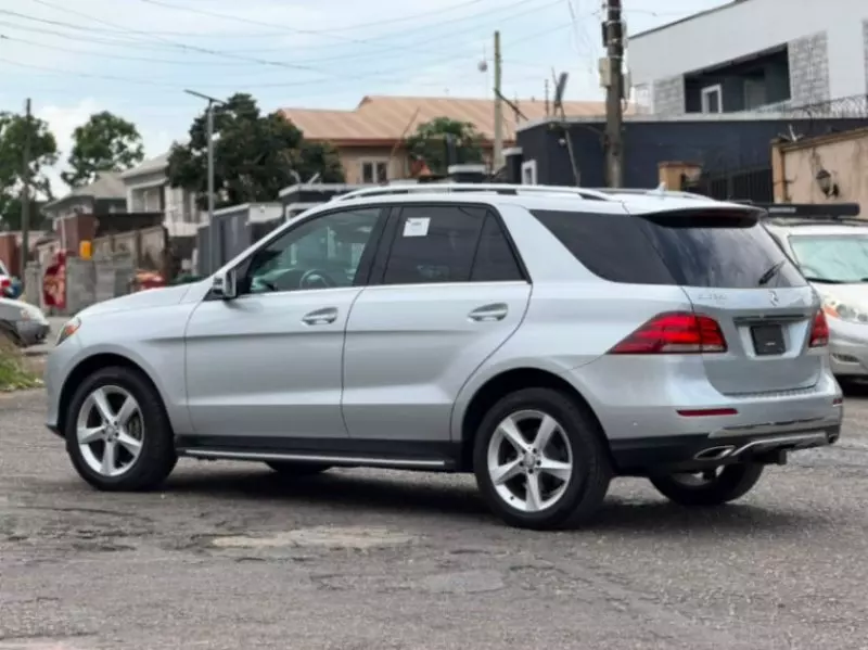 Mercedes-Benz GLE 350   - 2017