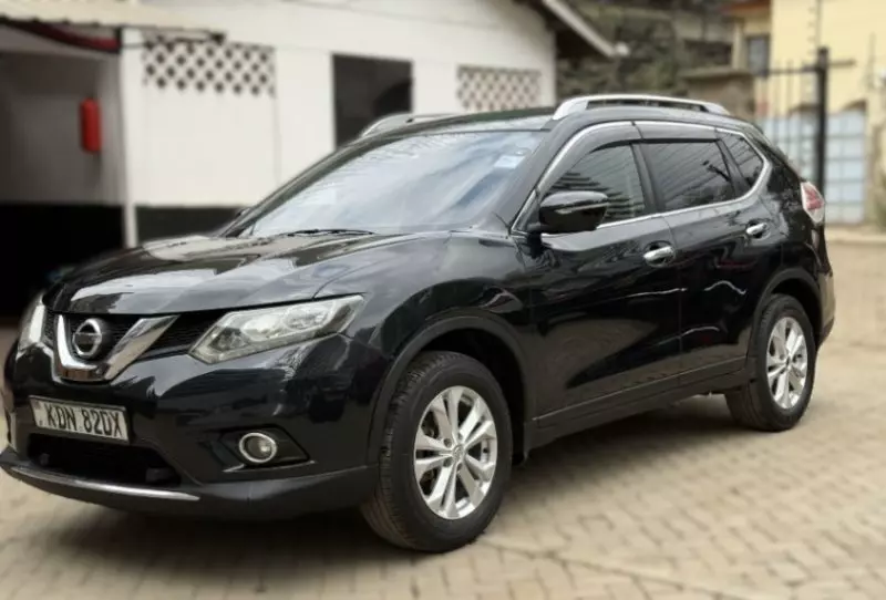 Nissan X-Trail   - 2016