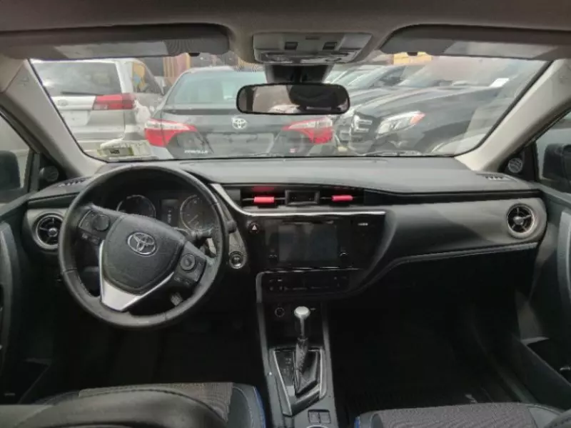 Toyota Corolla   - 2017