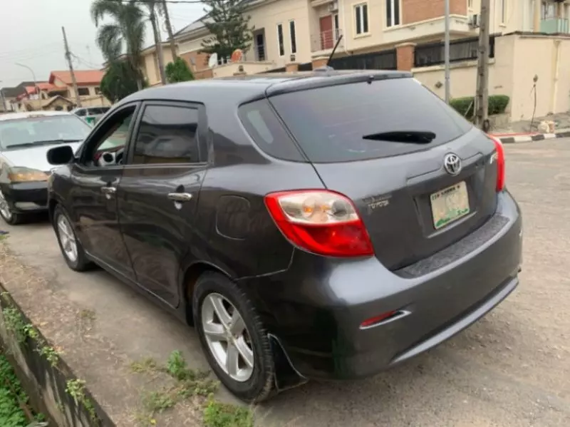 Toyota Corolla Matrix   - 2009