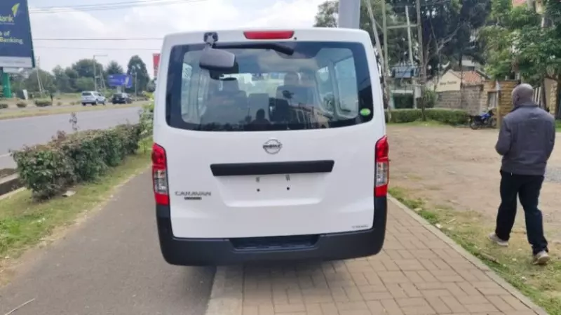 Nissan Caravan    - 2020