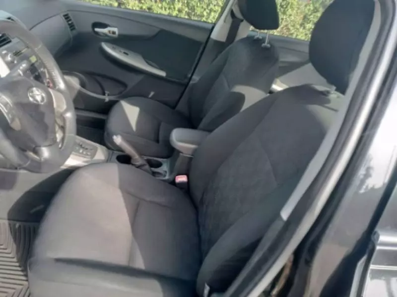 Toyota corolla - 2010