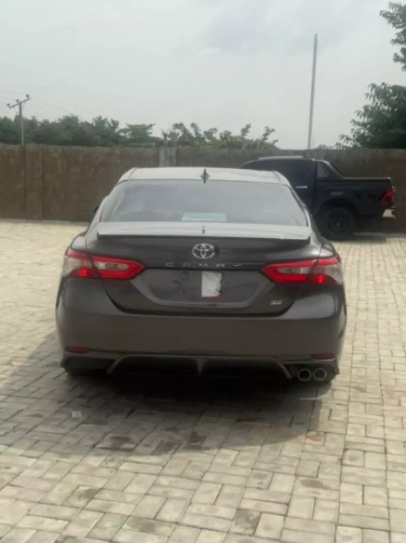 TOYOTA Camry   - 2012