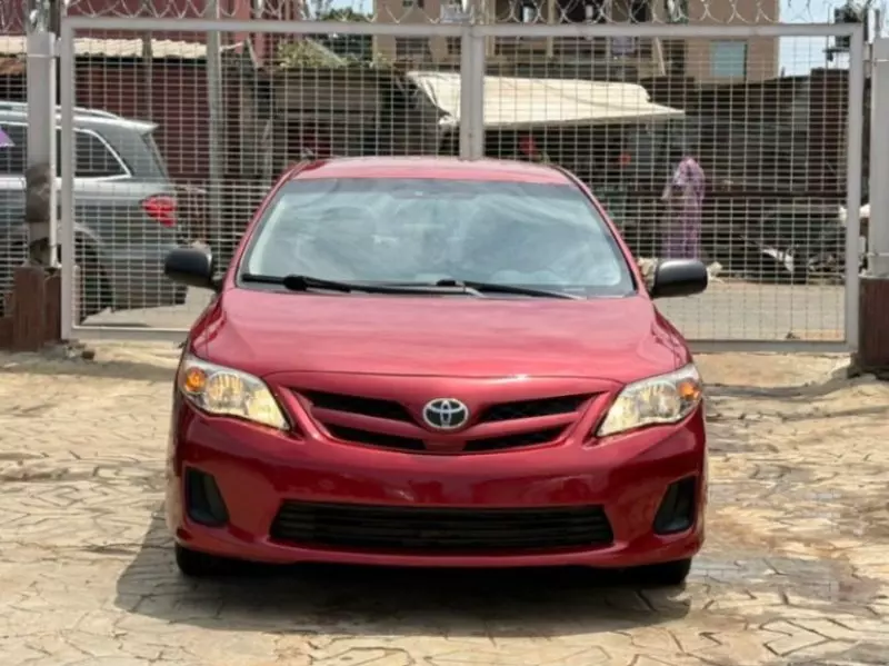 Toyota Corolla   - 2012