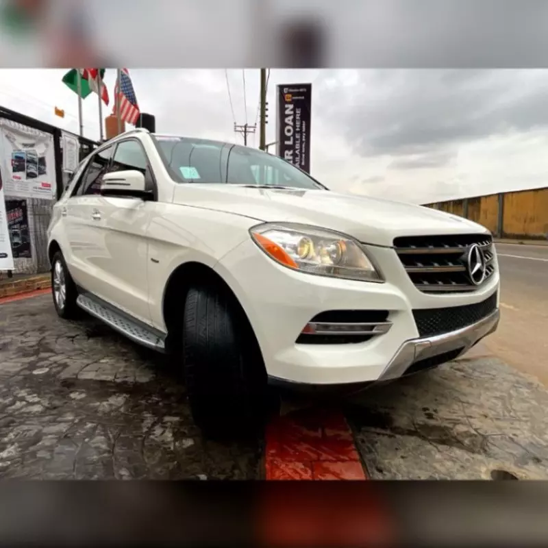 Mercedes-Benz ML 350   - 2012