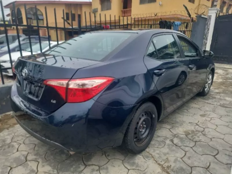 Toyota Corolla   - 2017