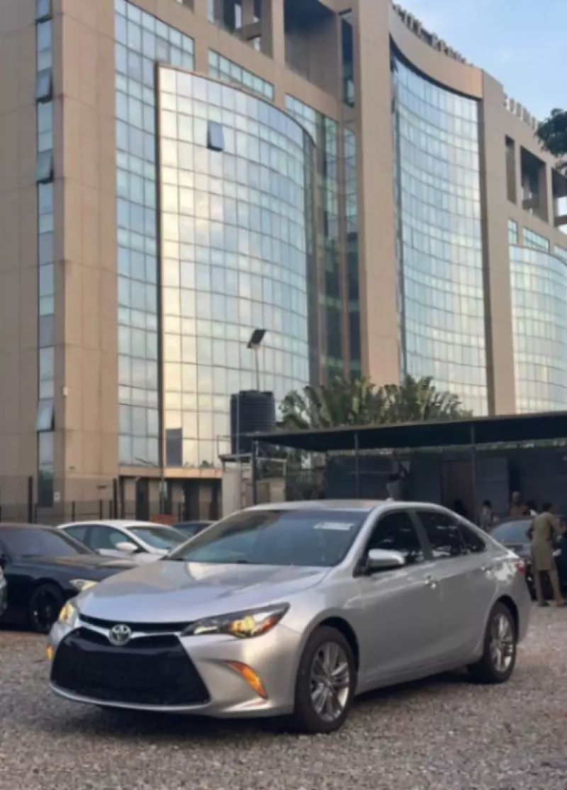 Toyota Camry   - 2015