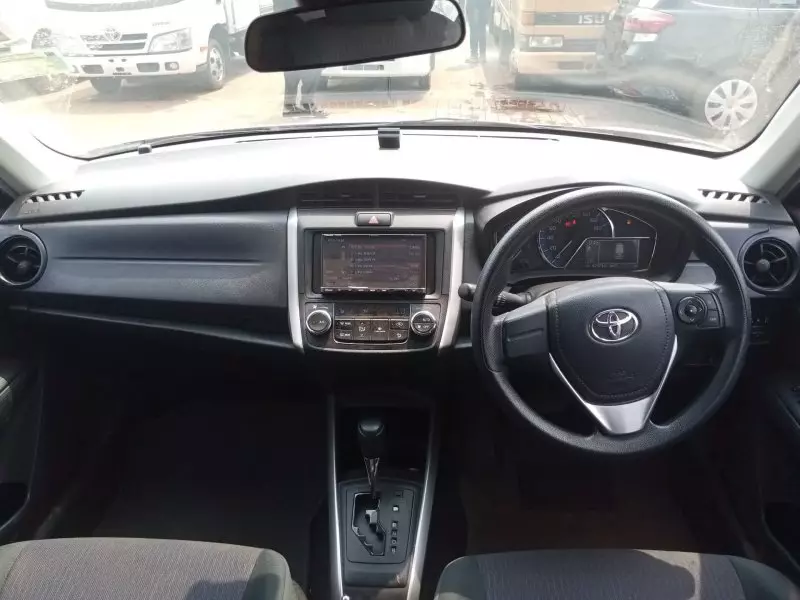Toyota Fielder hybrid    - 2016