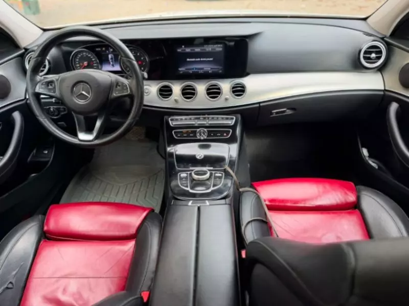 Mercedes-Benz E350 - 2016
