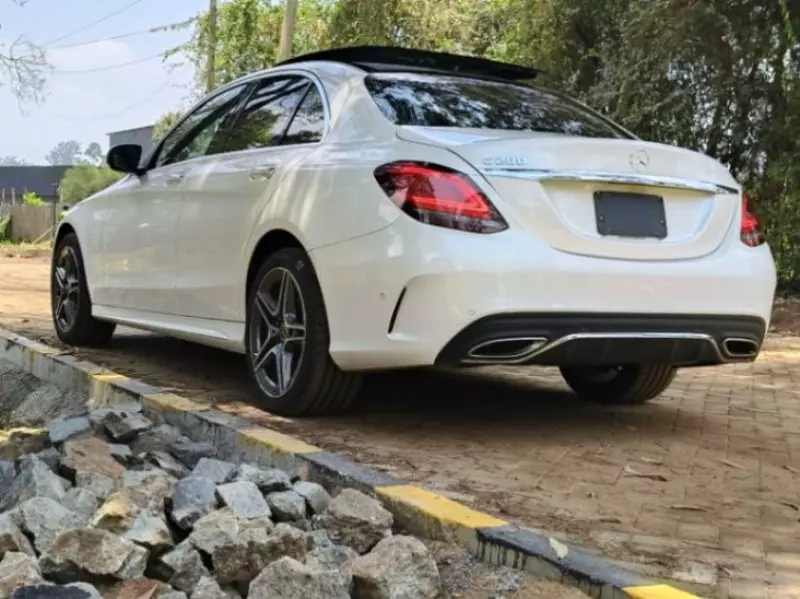 Mercedes-Benz C 200   - 2019