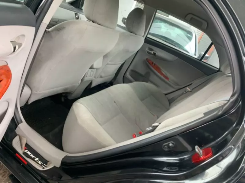 Toyota Corolla   - 2012