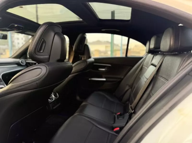 Mercedes-Benz C-Class   - 2024