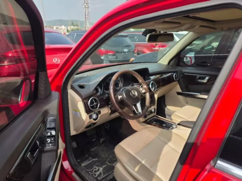 Mercedes-Benz GLK 350   - 2013