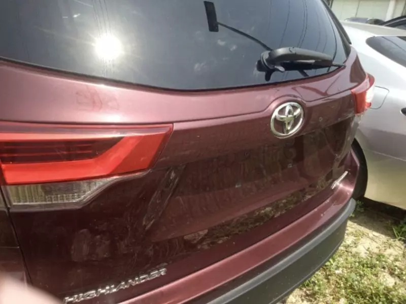 Toyota Highlander   - 2018