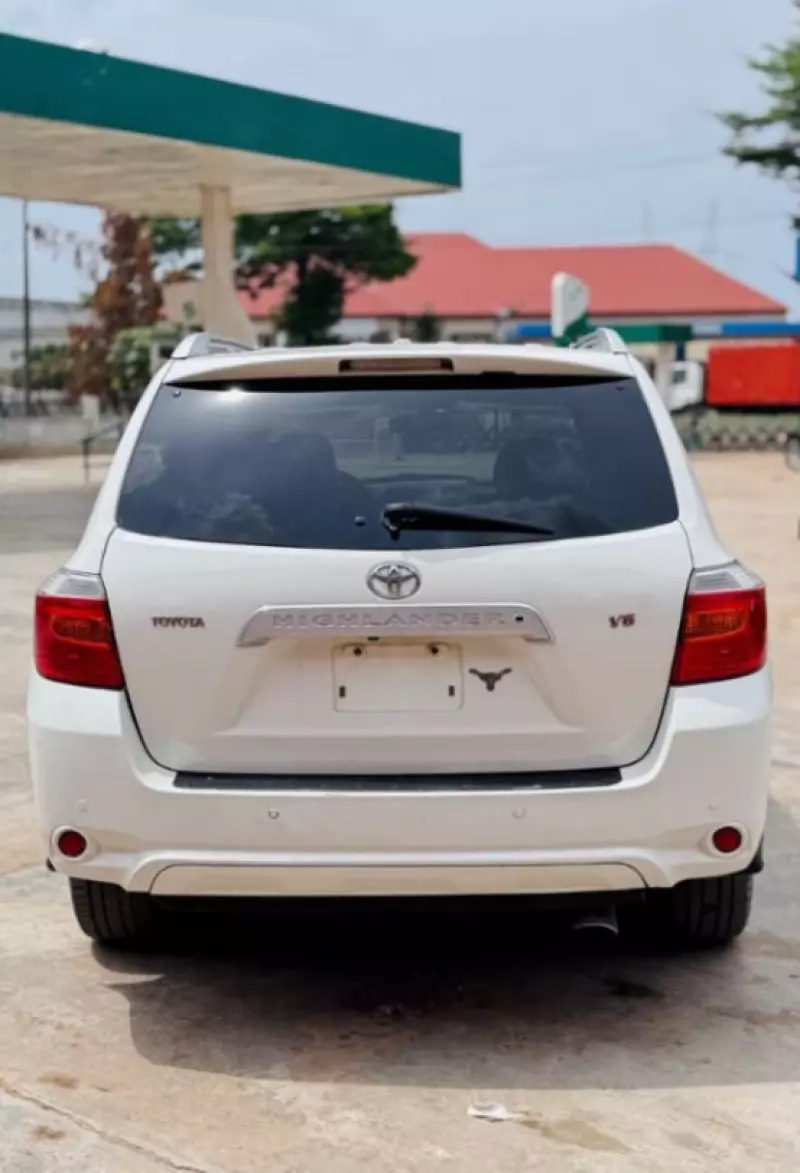 Toyota Highlander   - 2008